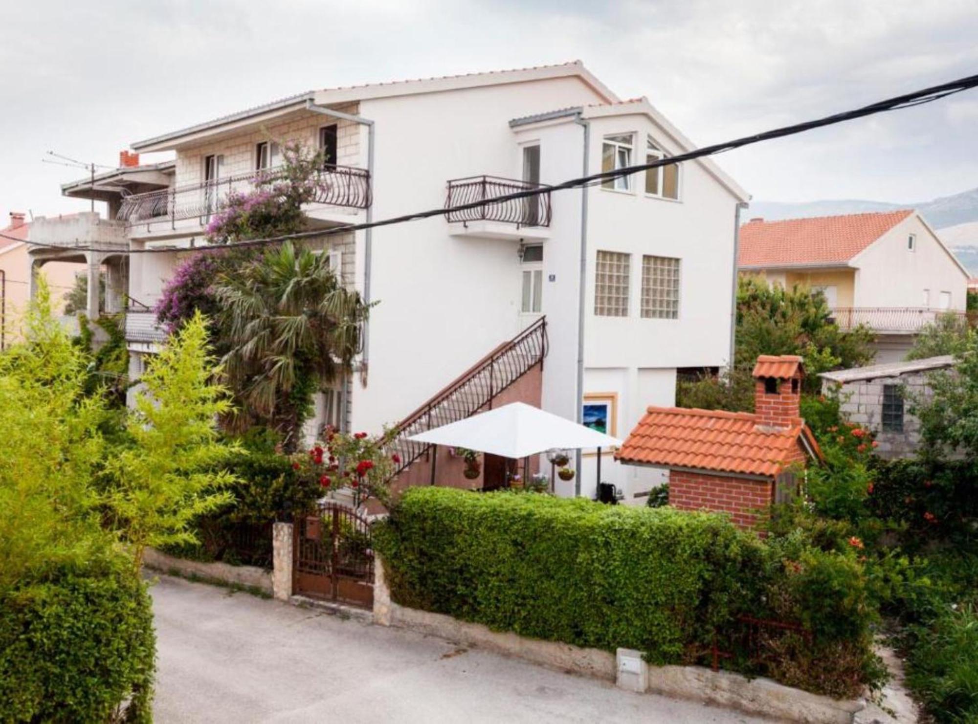Apartment Dalmatia Kaštela Buitenkant foto