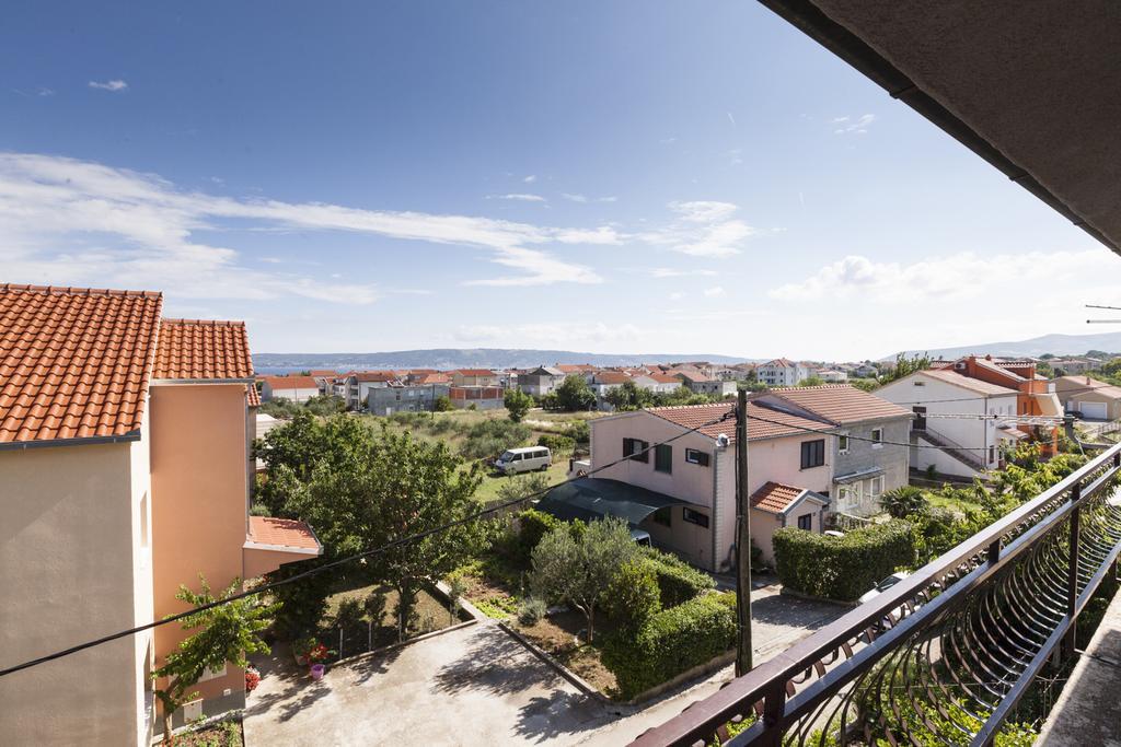 Apartment Dalmatia Kaštela Buitenkant foto