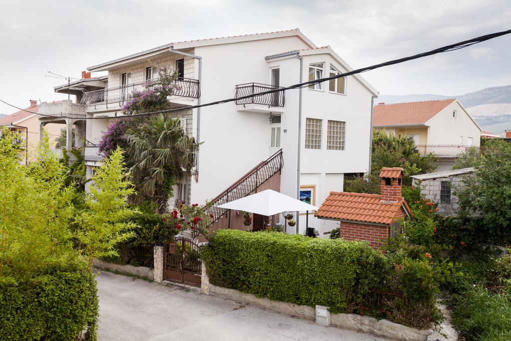 Apartment Dalmatia Kaštela Buitenkant foto